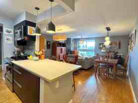 212 212 South Oxford Street - Photo 1 of 1