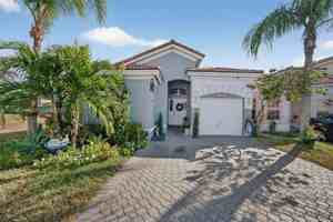 featured image of 10101 Southwest 162nd Court