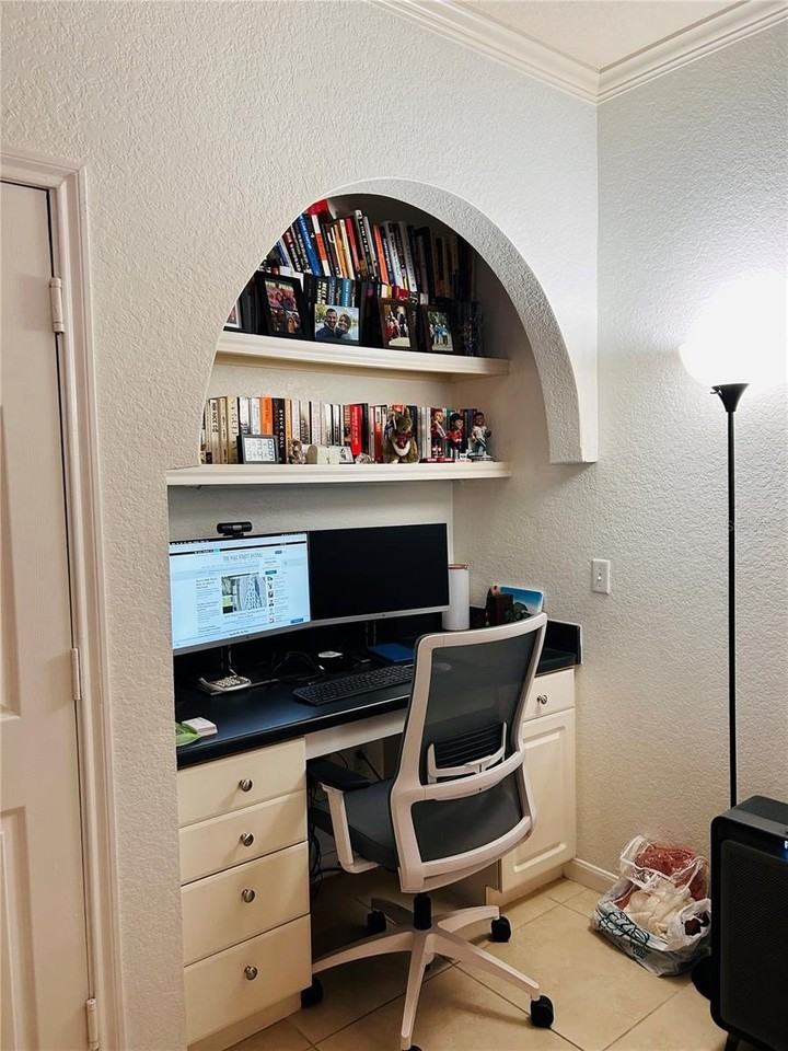 860 N Orange Ave #276 - Photo 6 of 12