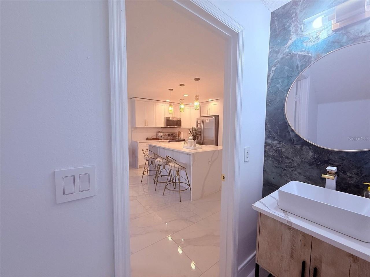 4309 Winding River Way - Photo 7 of 27