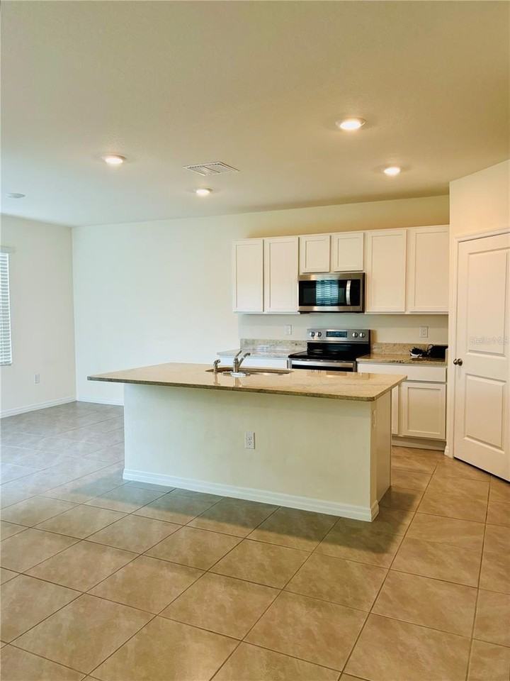 10797 Penny Gale Loop - Photo 4 of 20