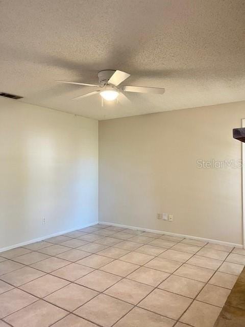 1821 Oak St - Photo 3 of 15