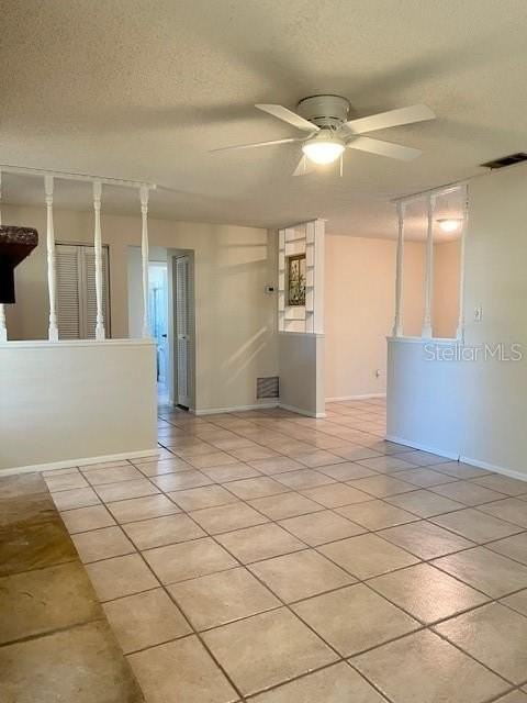 1821 Oak St - Photo 4 of 15