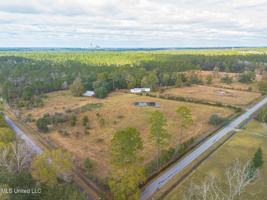 featured image of 11300 Max Bryant Rd