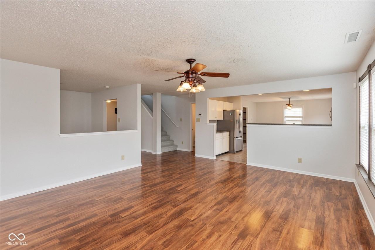 2372 Cedarmill Dr - Photo 7 of 24