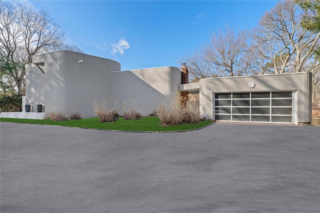 10 Fox Hollow Dr - Photo 3 of 21