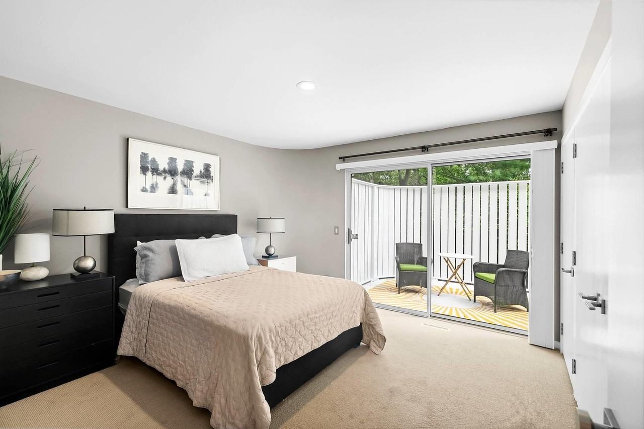 10 Fox Hollow Dr - Photo 6 of 21