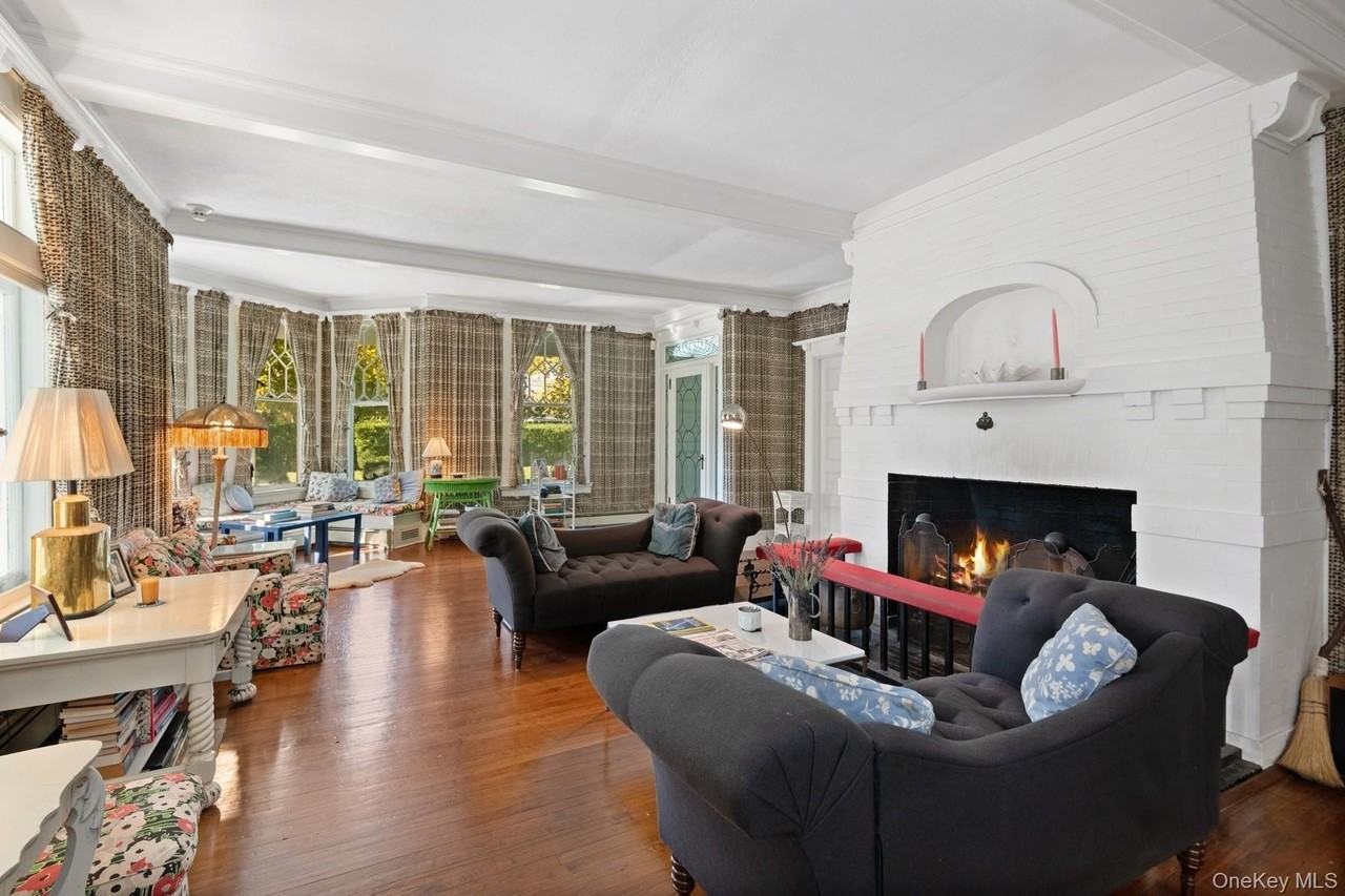 10 Post Ln - Photo 7 of 36