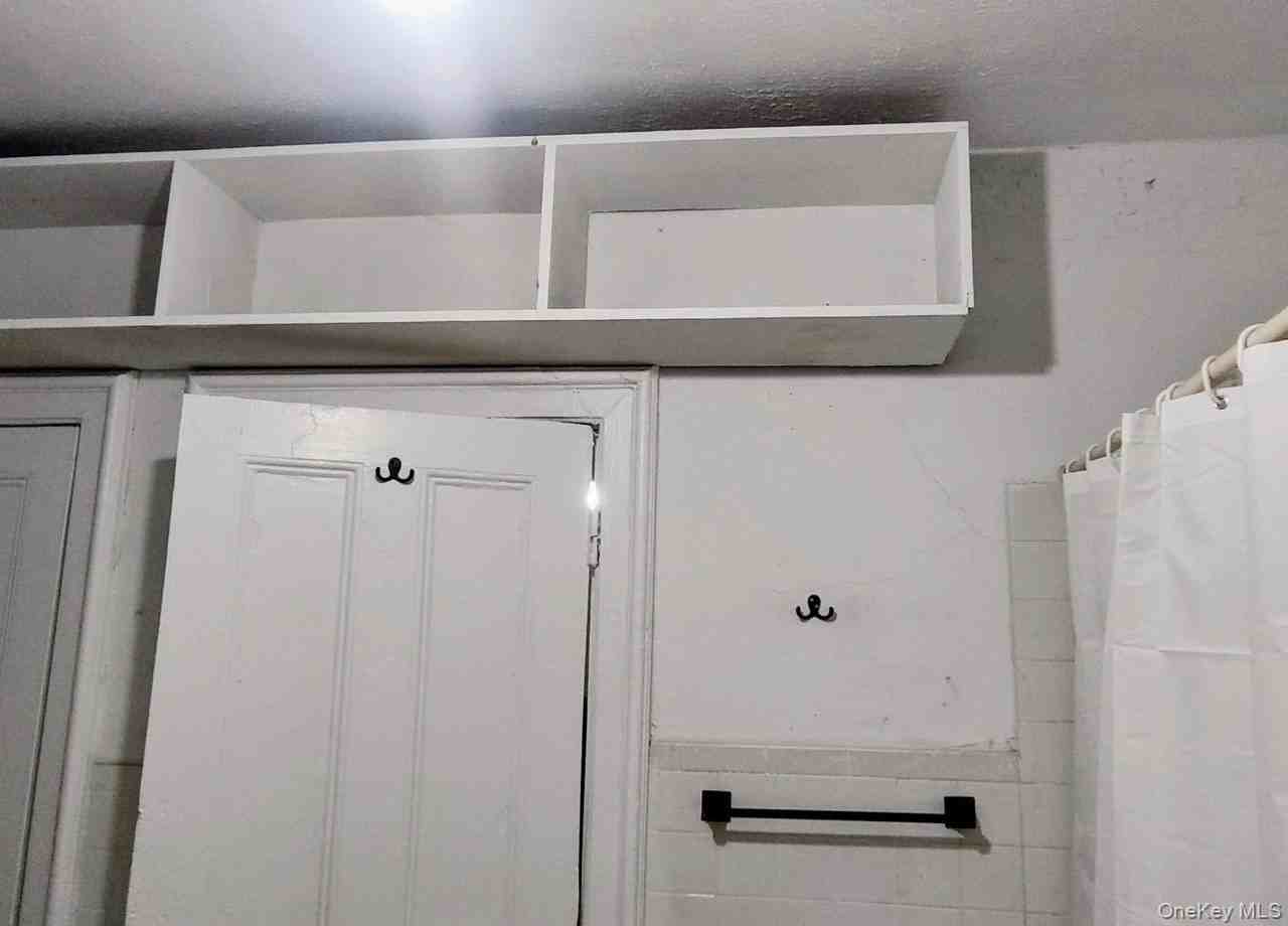 64 Brookside Ave - Photo 7 of 17