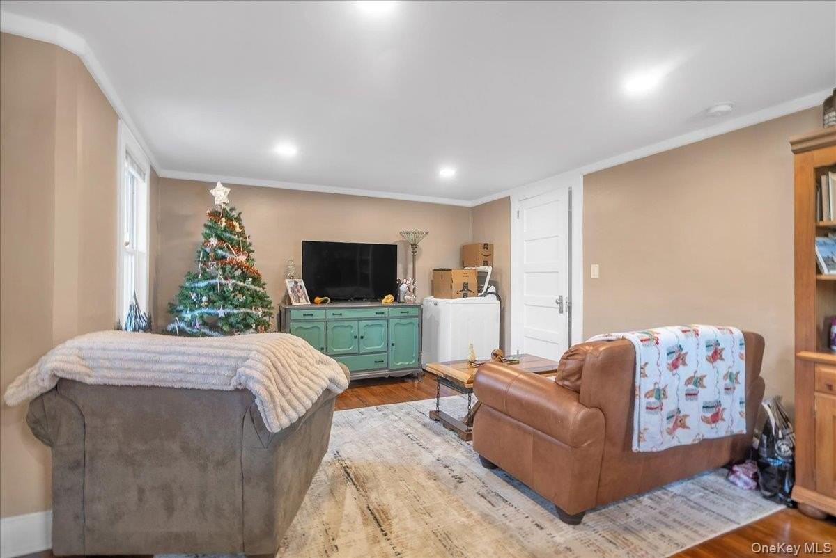 10 Spartan Place #B - Photo 4 of 27