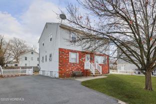 22 Commodore Avenue - Photo 1 of 1