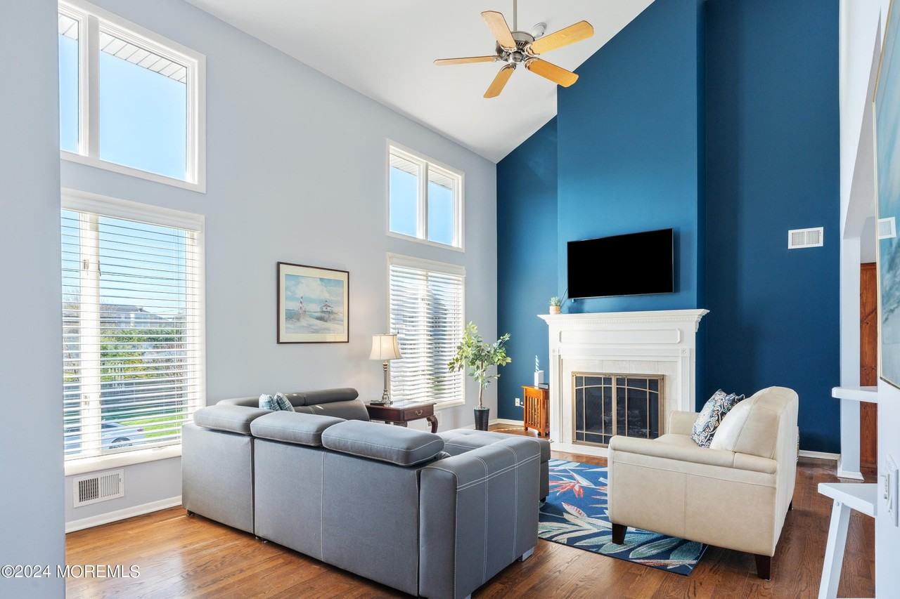 3 Drew Ct - Photo 7 of 27