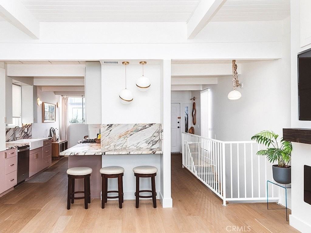 989 La Mirada St - Photo 4 of 17