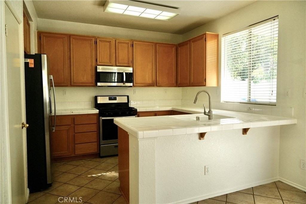 146 Church Place - Photo 5 of 17