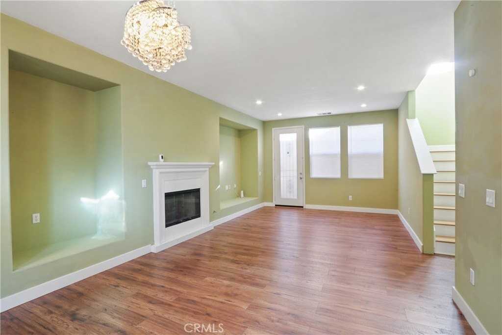 22569 Firenze Street - Photo 3 of 15