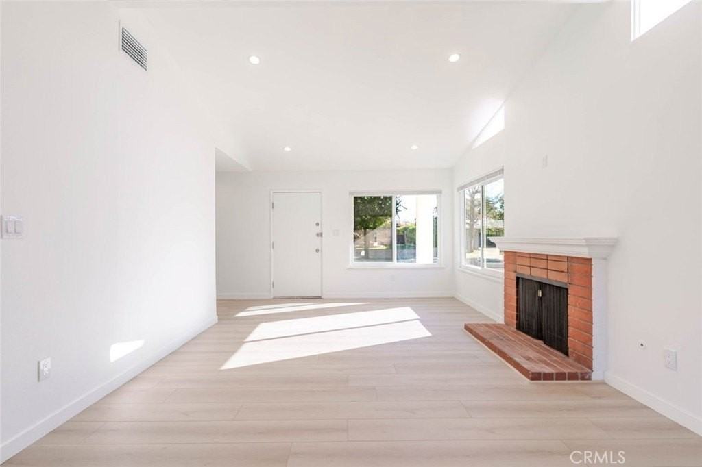 9551 Gierson Ave - Photo 6 of 30