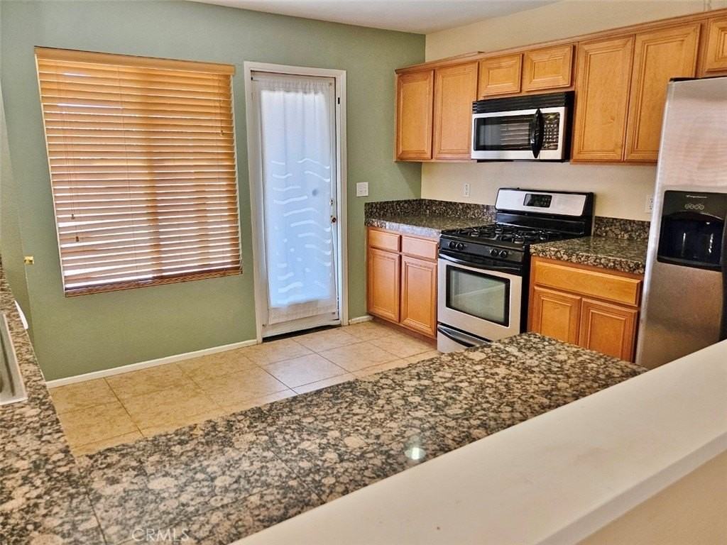 5170 Split Rock Road - Photo 7 of 40