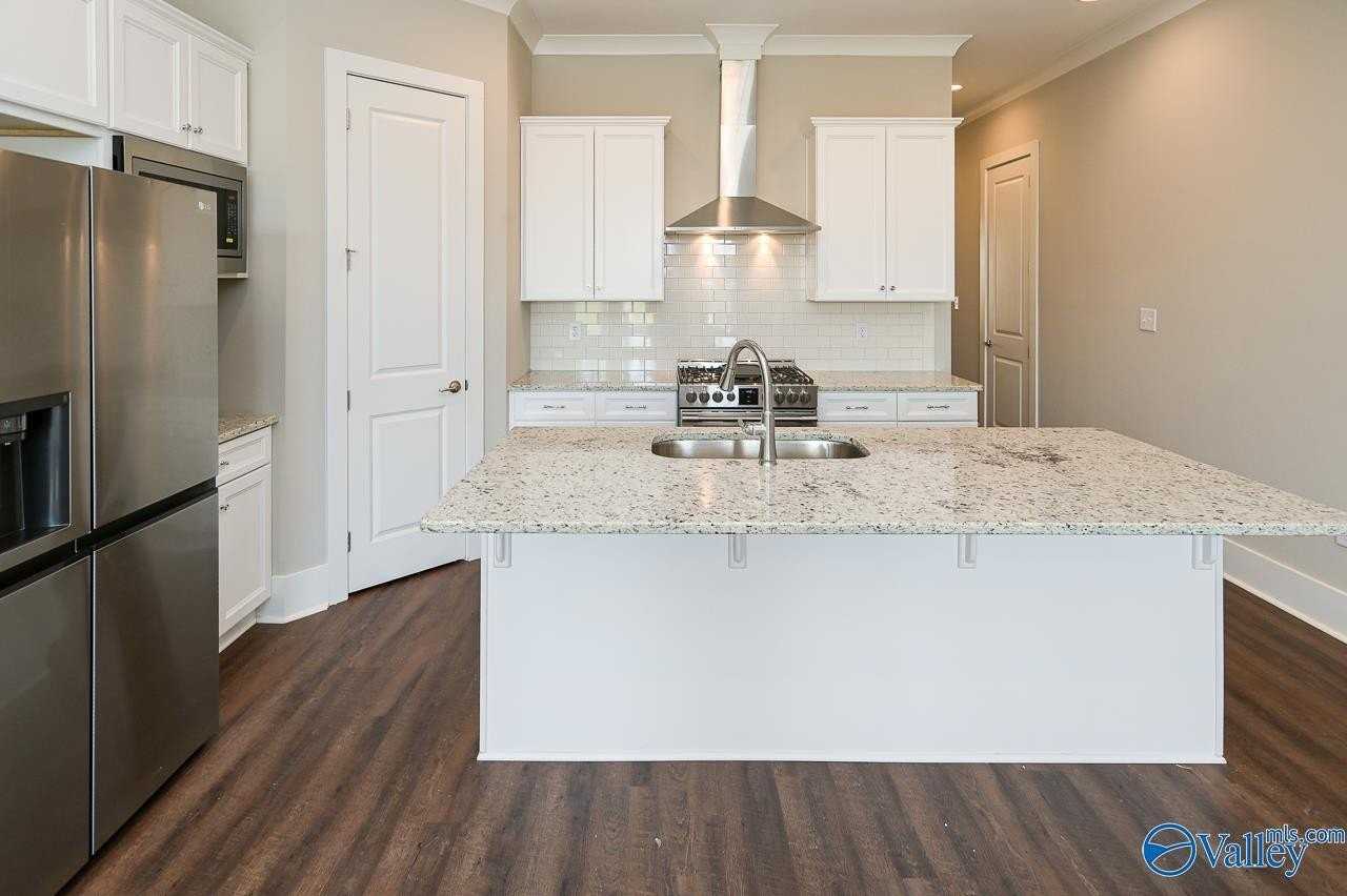 188 Kearny St - Photo 6 of 39