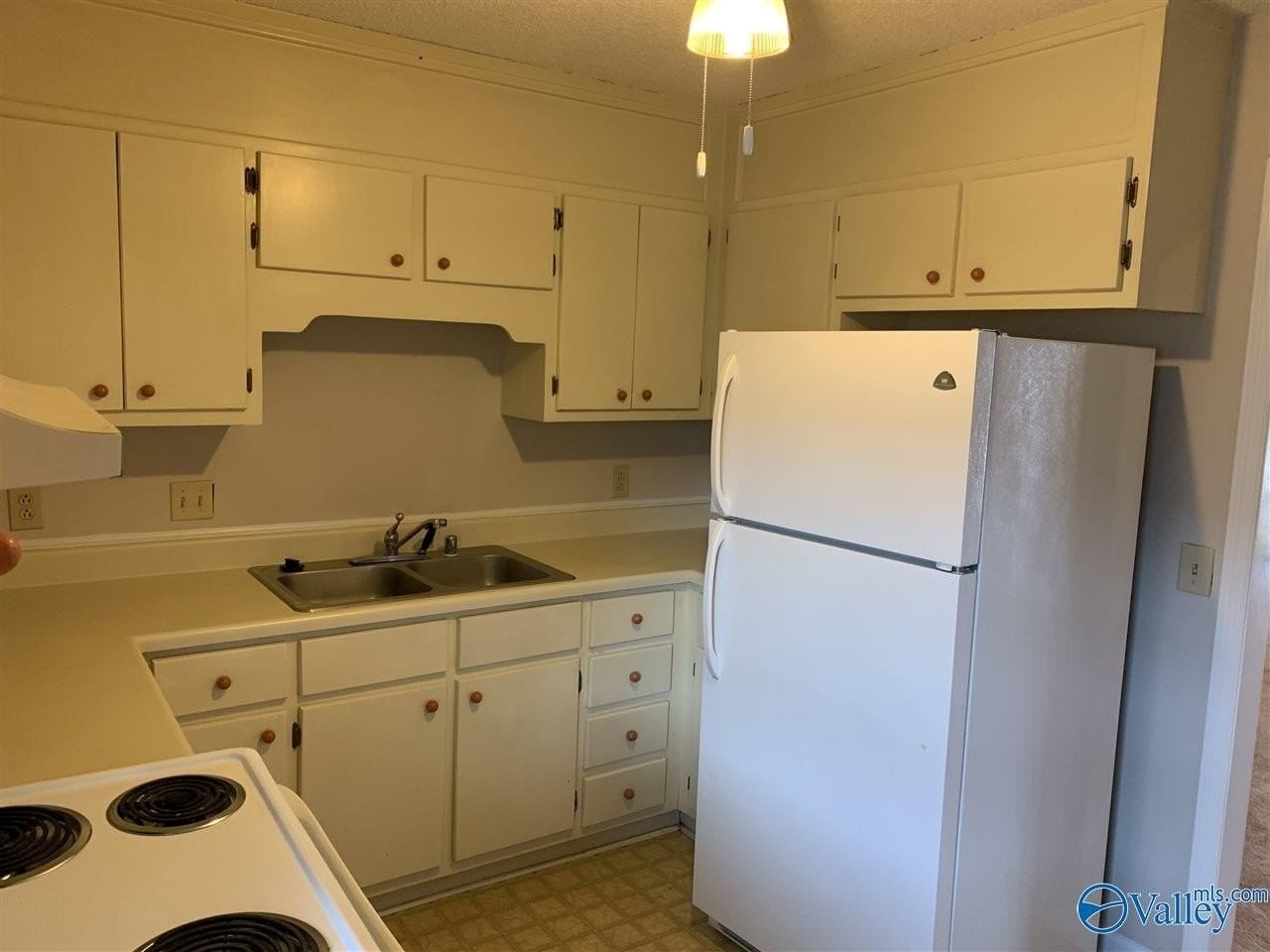 8142 Oldfield Rd Sw #3 - Photo 5 of 9