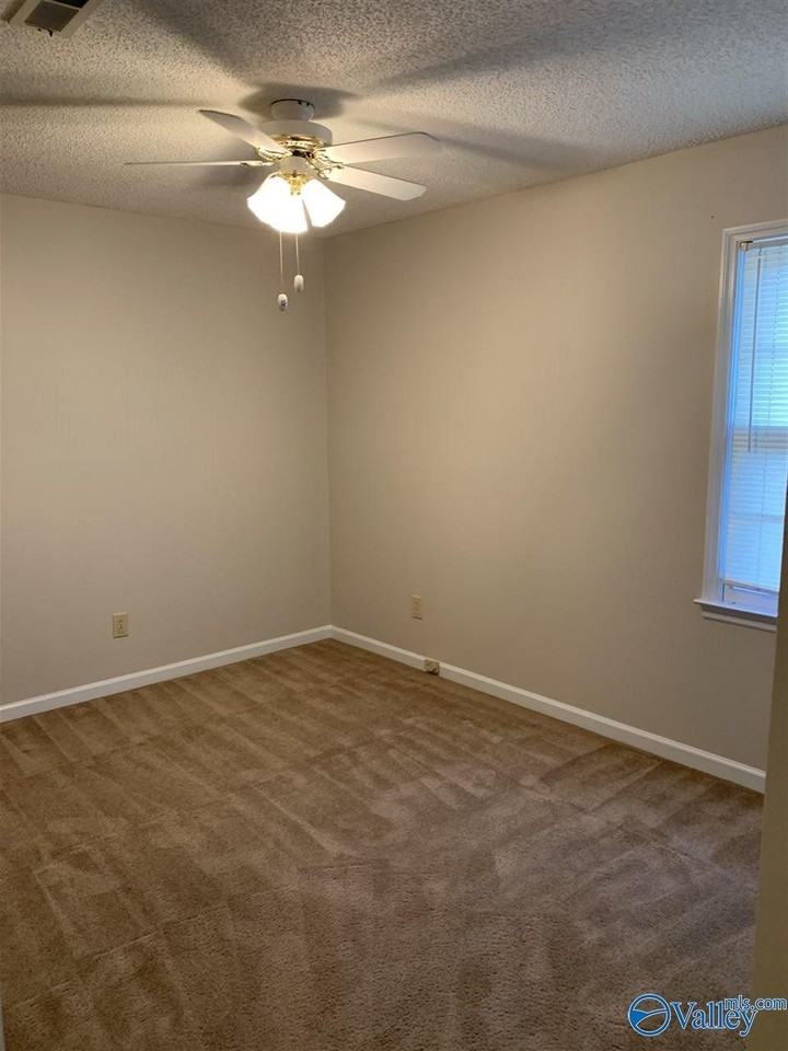 8142 Oldfield Rd Sw #3 - Photo 6 of 9