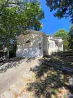 featured image of 523 Farmingdale Rd Se