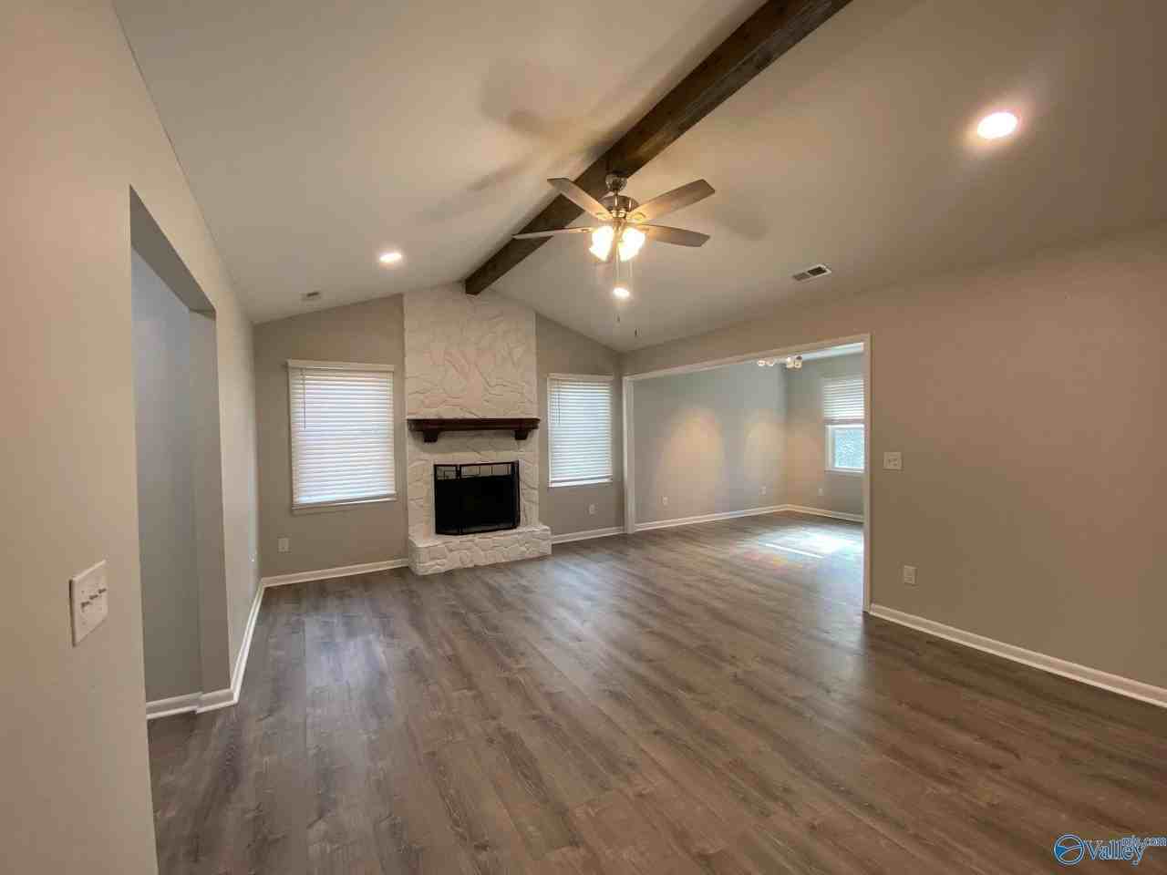 1031 Shapsburg Drive - Photo 2 of 21