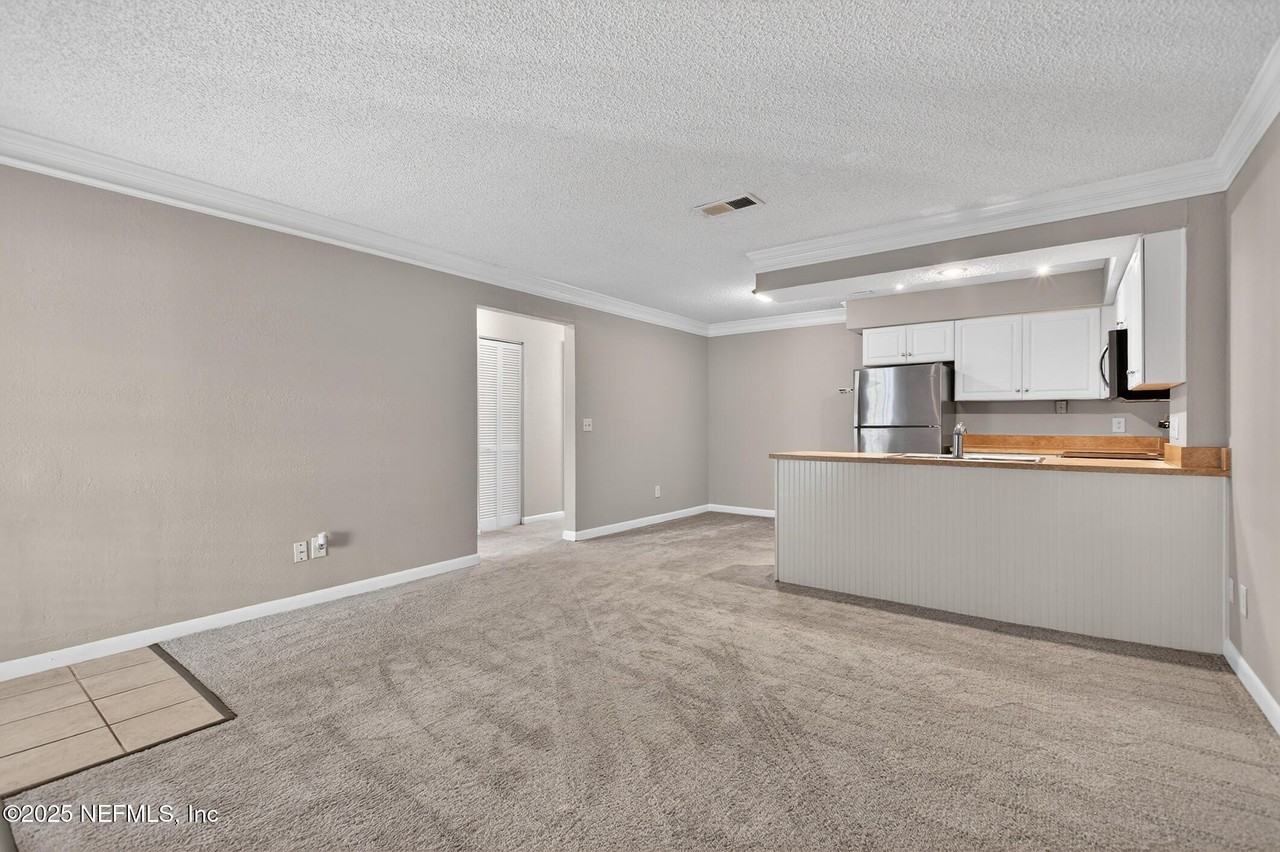 100 Fairway Park Blvd Unit 509 #509 - Photo 6 of 27