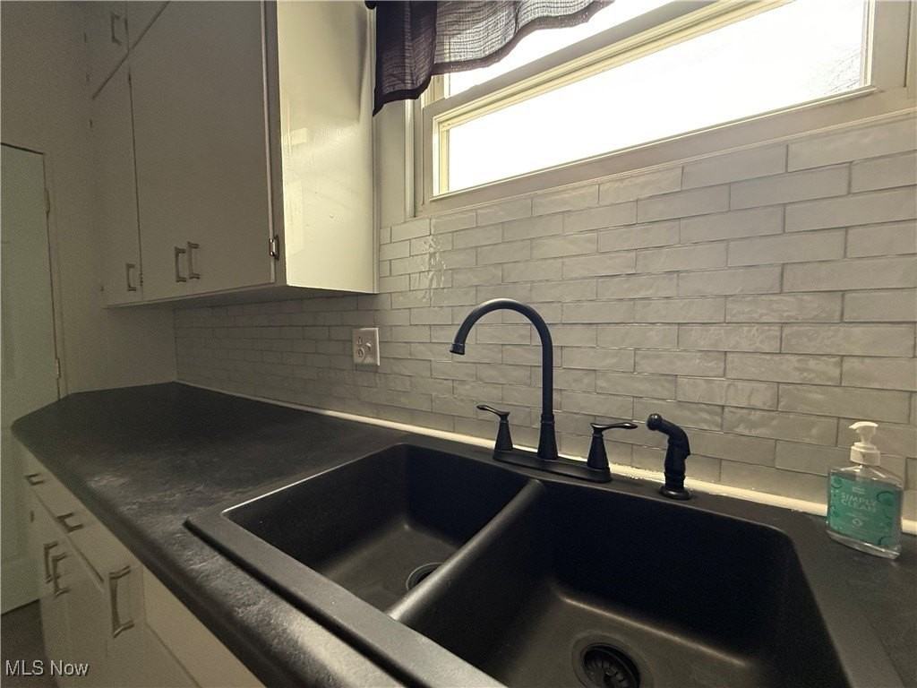 1013 Prospect Street Northwest - Photo 7 of 10