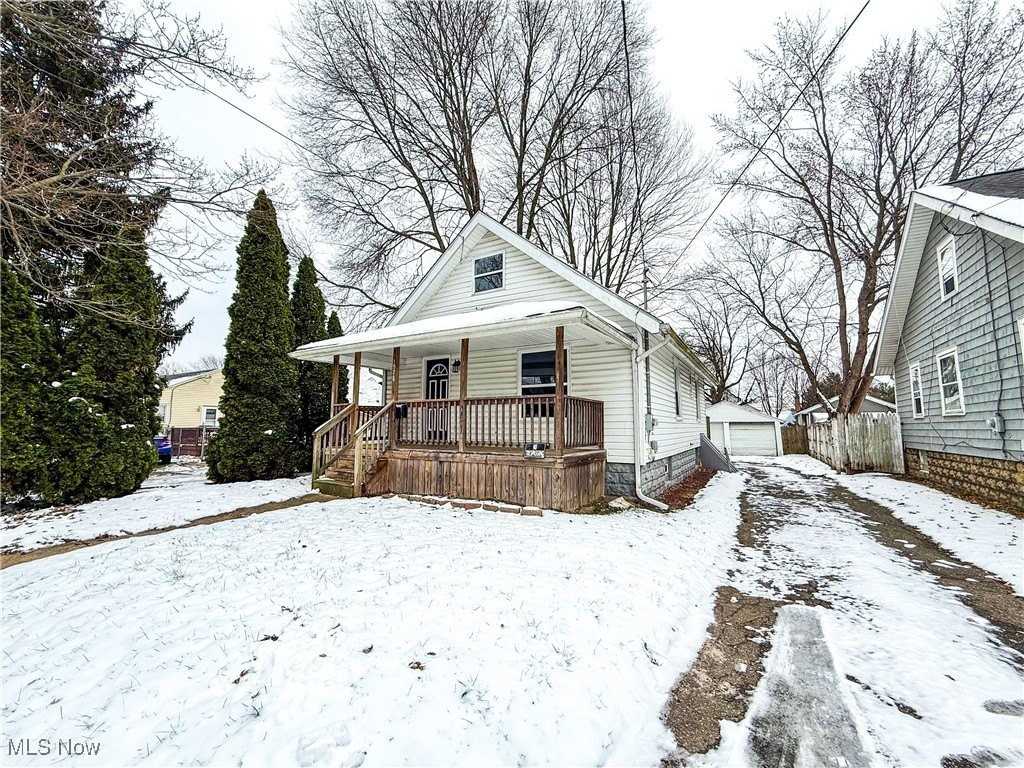 1578 Salem Ave - Photo 2 of 23