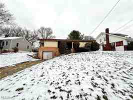 featured image of 1635 Goodyear Boulevard