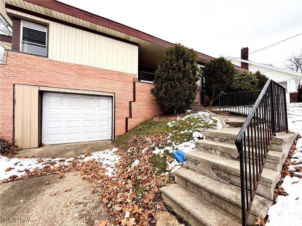 1635 Goodyear Boulevard - Photo 3 of 29