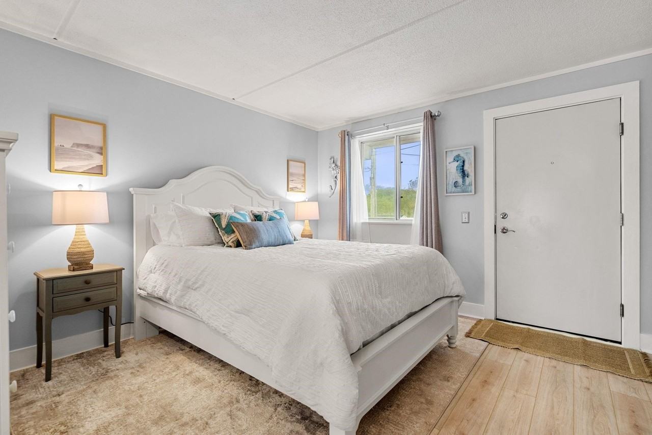 933 Ocean Boulevard #102 - Photo 2 of 8