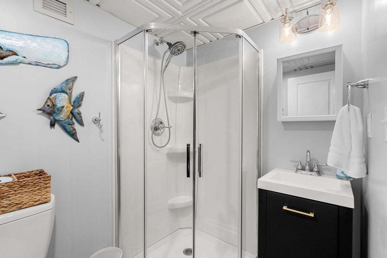 933 Ocean Boulevard #102 - Photo 4 of 8