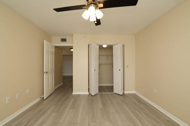 4240 San Marino Boulevard #304 - Photo 7 of 8