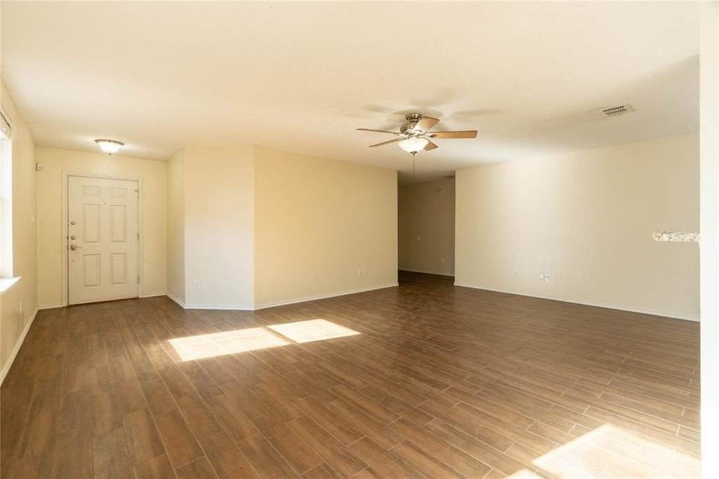 1316 Scenic Hills Drive - Photo 6 of 24