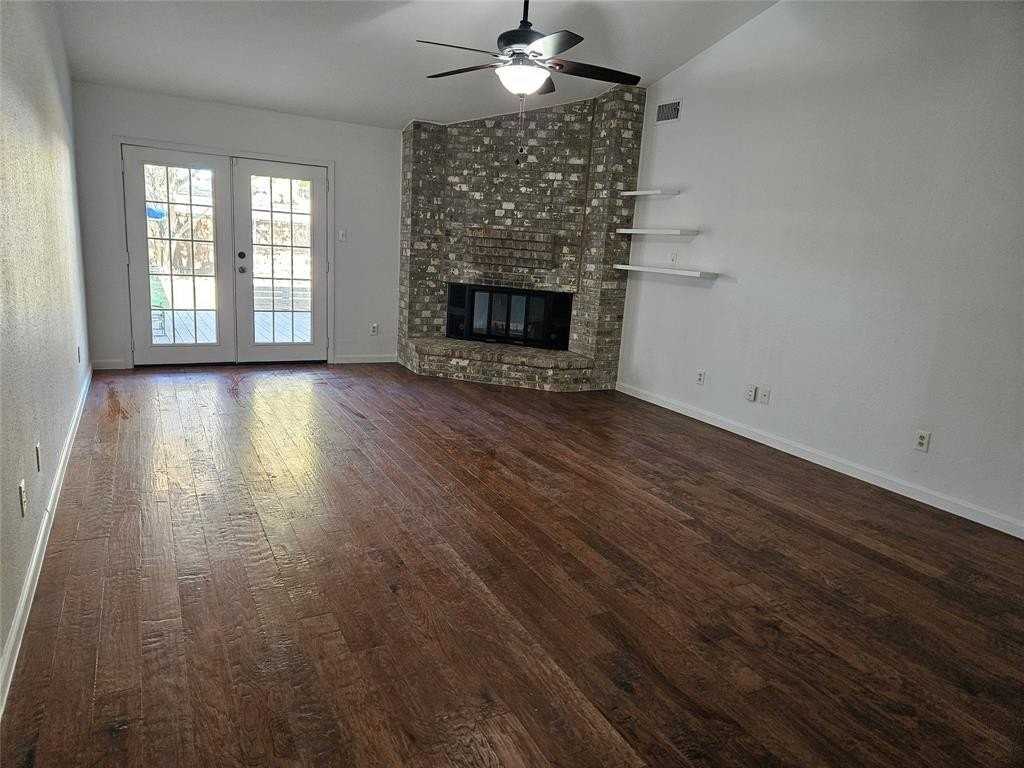 809 Harvest Glen Dr - Photo 2 of 15