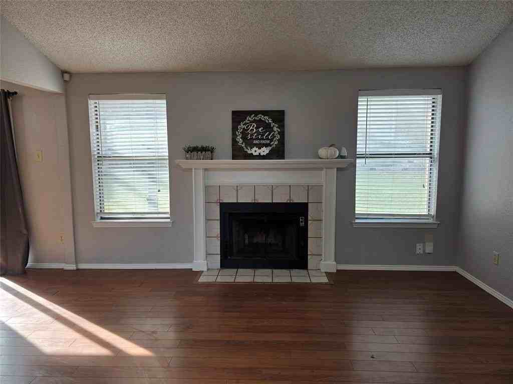 1731 Cliffcrest Dr - Photo 2 of 15