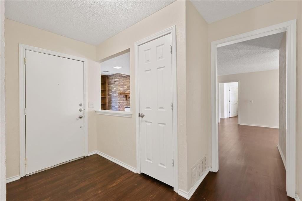 3350 Lanarc Dr - Photo 7 of 30