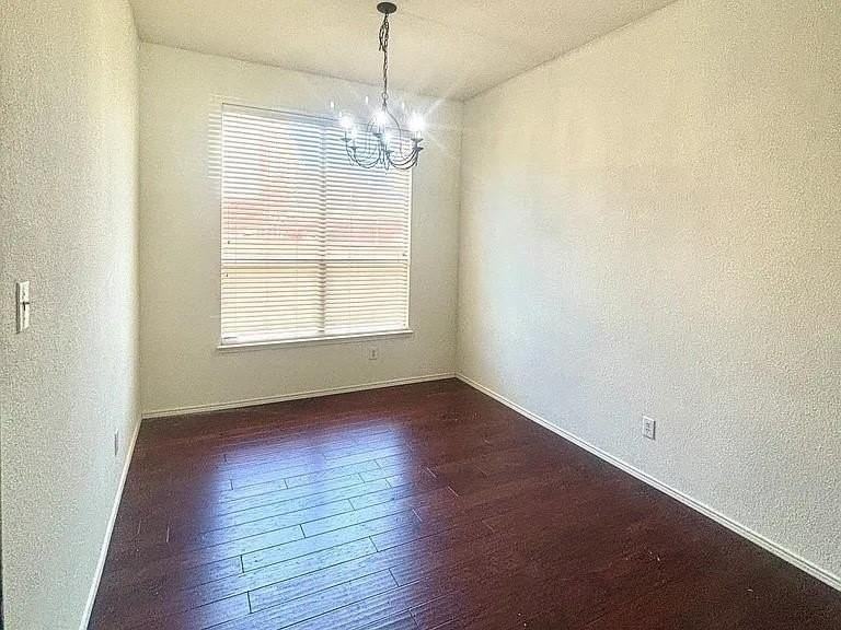 100 Morel Drive - Photo 7 of 23