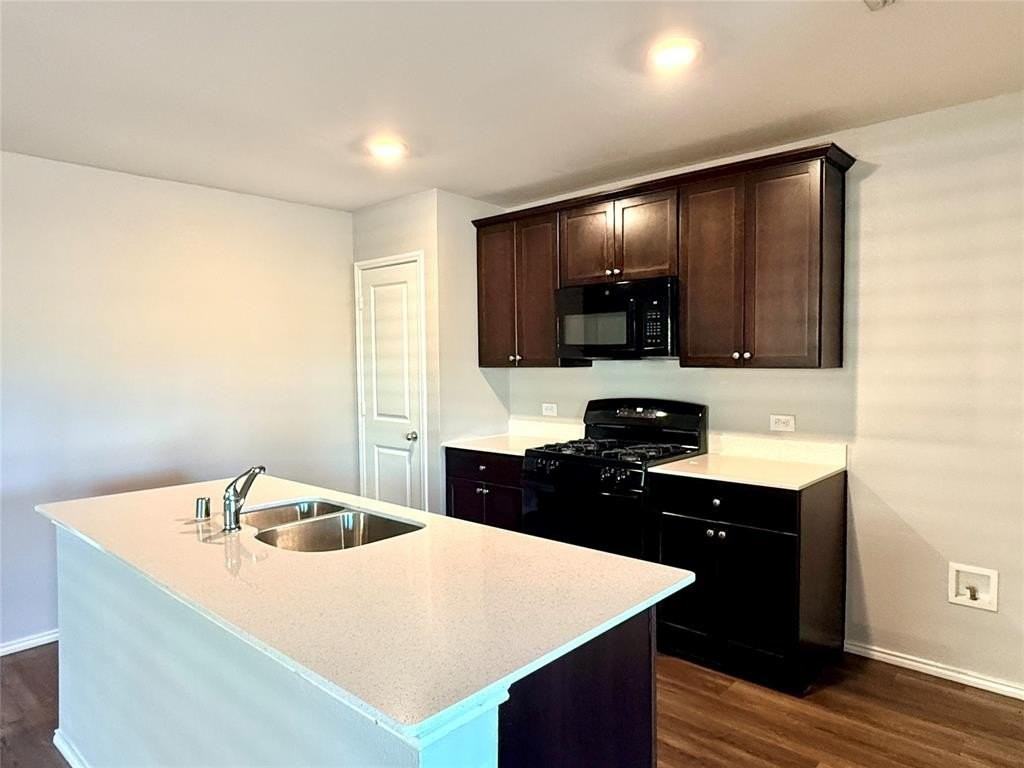 1524 Avery Pointe Drive - Photo 5 of 20