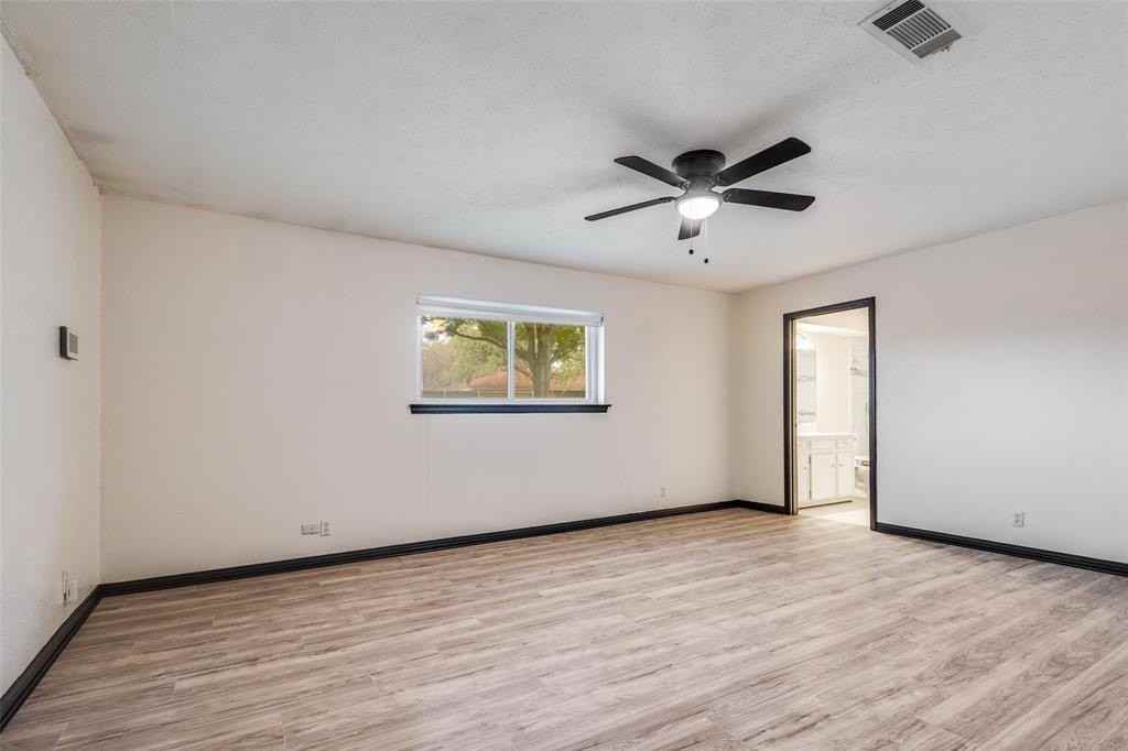 718 Knollridge Drive - Photo 7 of 12