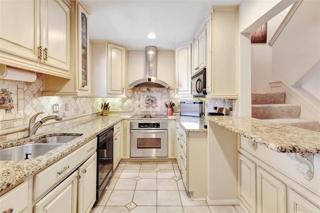 4505 North O'connor Road #1122 - Photo 2 of 18