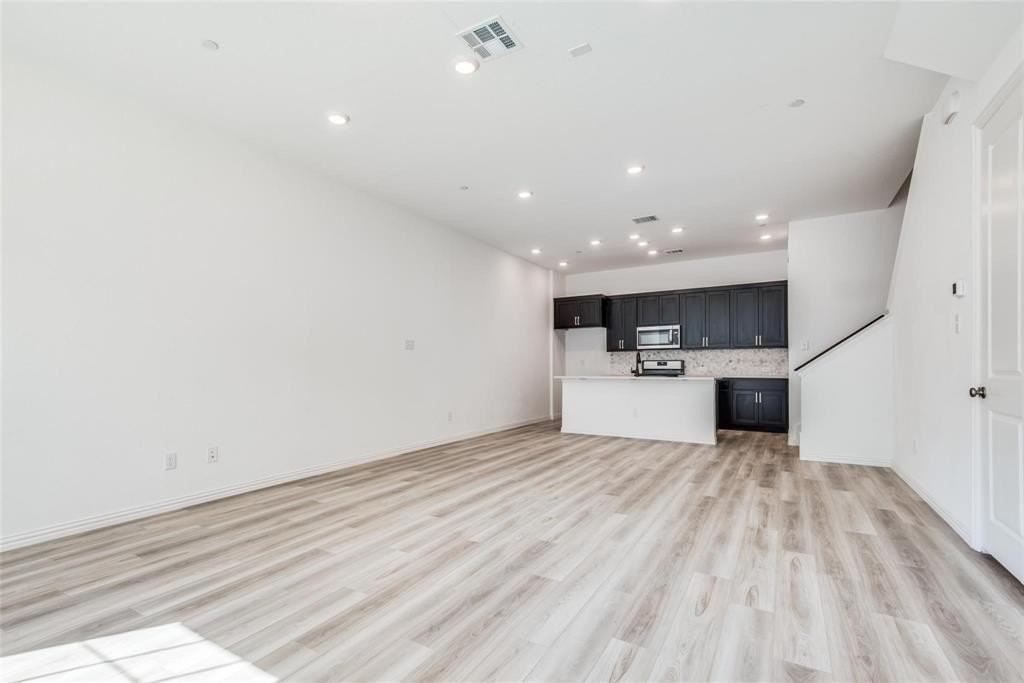 9915 Schramm Street - Photo 3 of 12