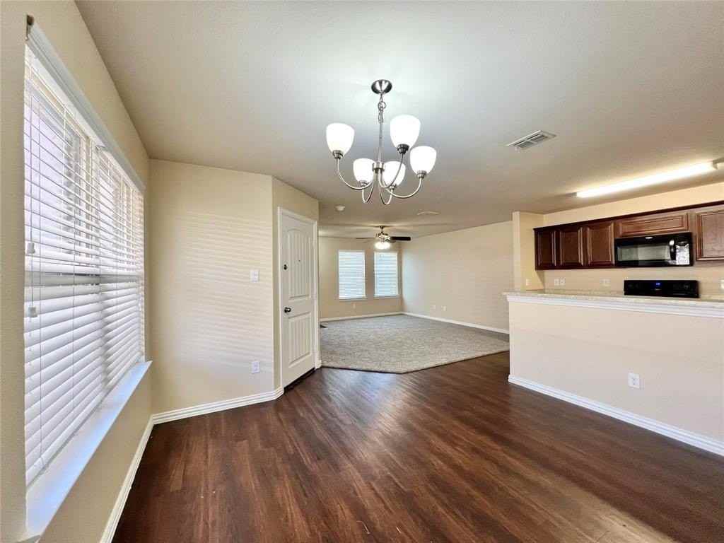 705 River Garden Dr - Photo 6 of 30