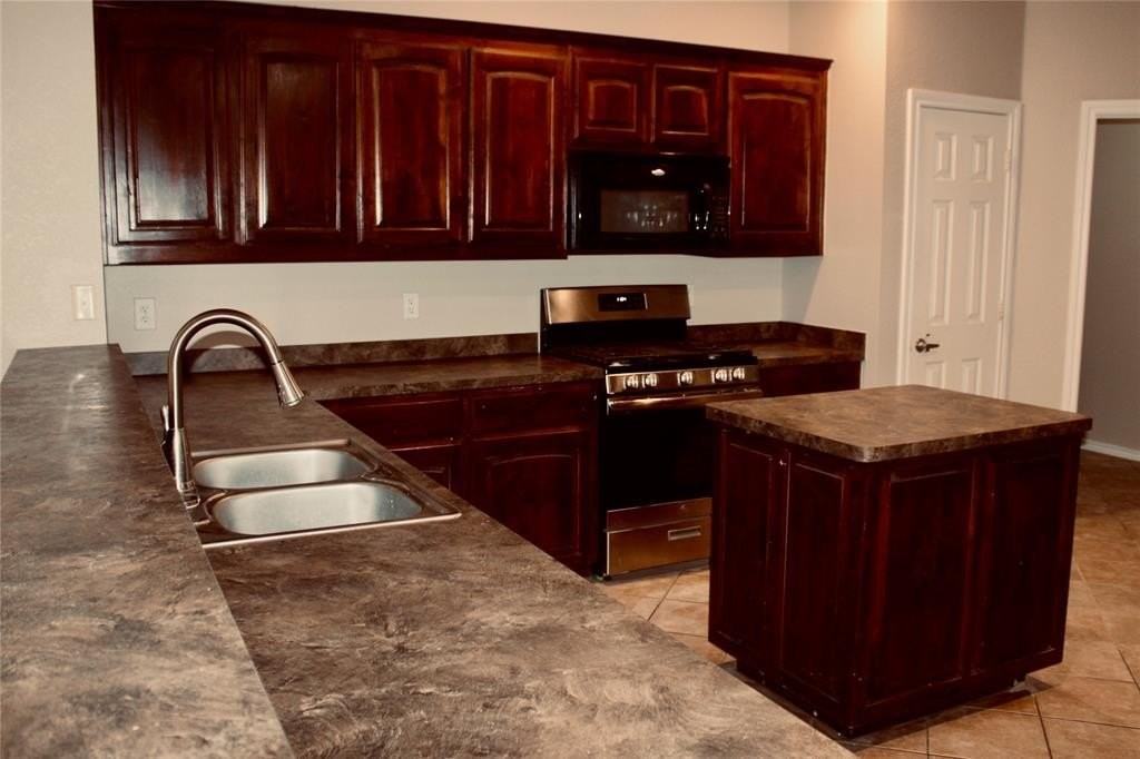 10240 Los Barros Trail - Photo 6 of 23