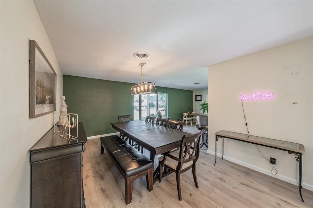 1408 Comanche Court - Photo 7 of 39