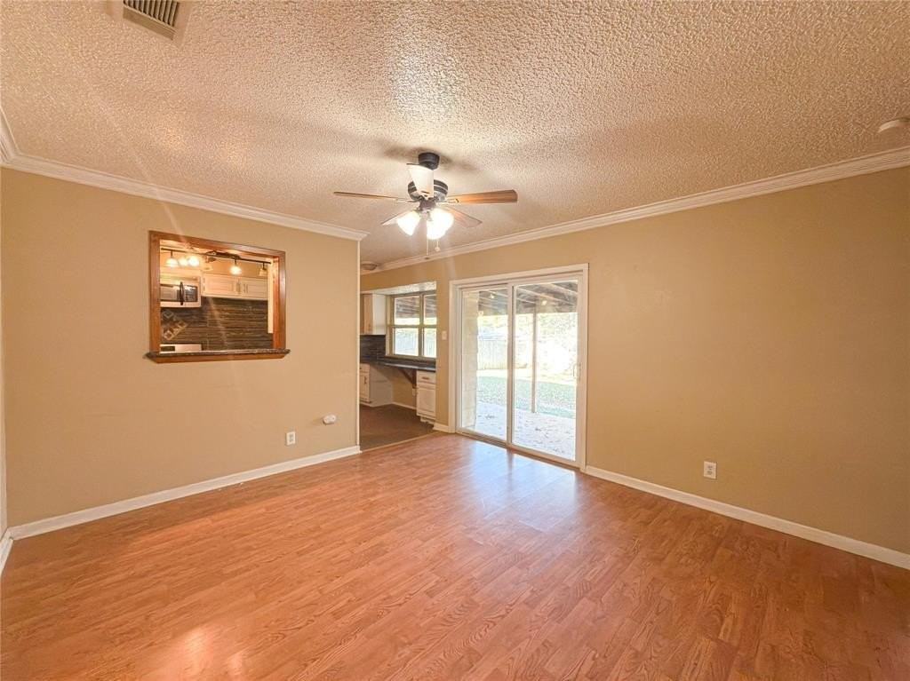 2721 Buffalo Drive - Photo 3 of 35