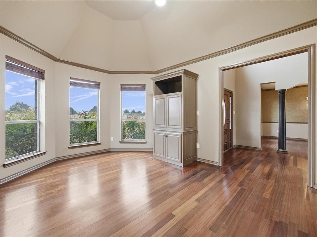 4470 Shiloh Road - Photo 7 of 28