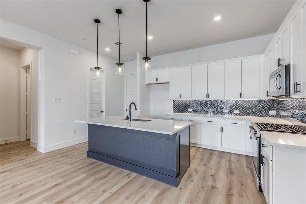 1300 Arkansas Springs St - Photo 6 of 12