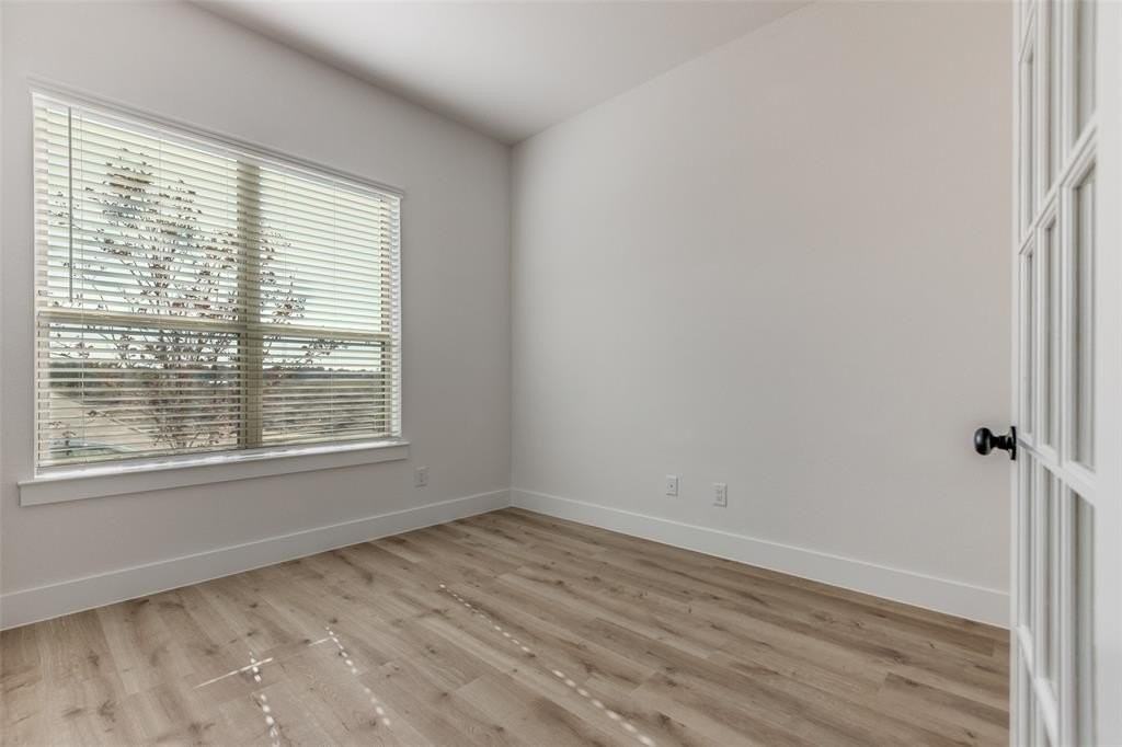 1300 Arkansas Springs St - Photo 7 of 12